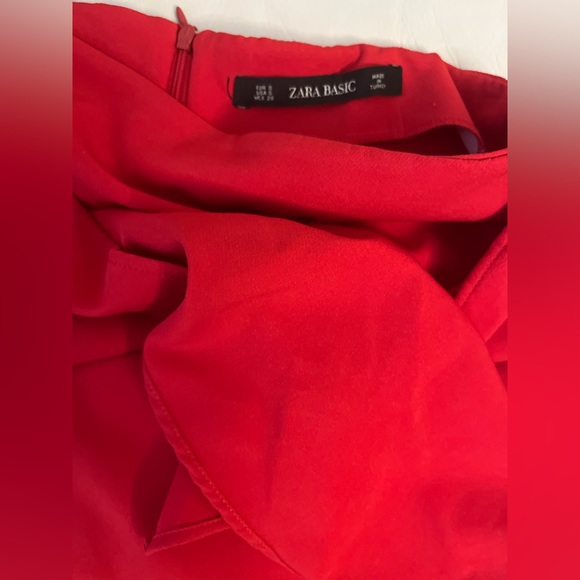 Zara red skirt with side knot - Picture 2 of 4